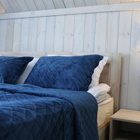 Woodness Guest House Spacious 3Br Sauna Bbq Area Artavaz Exterior photo